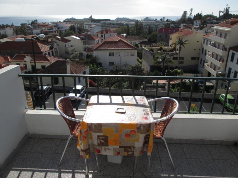 Pensao Residencial Vila Teresinha Funchal  Eksteriør billede