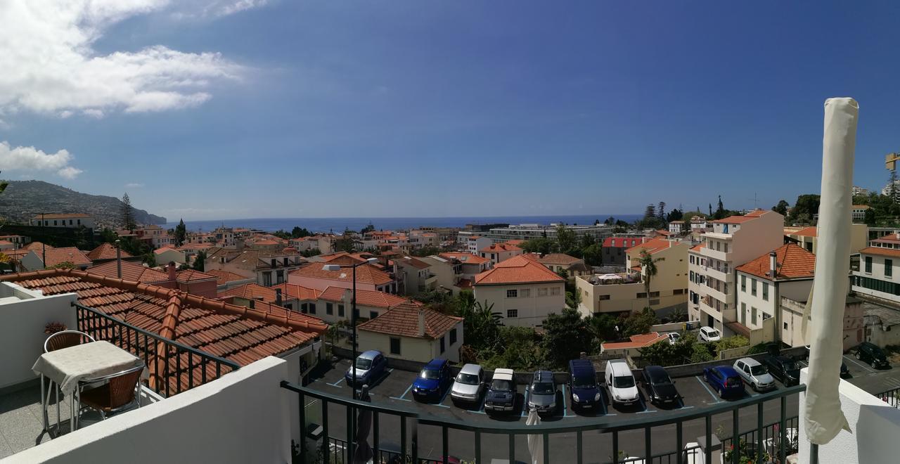 Pensao Residencial Vila Teresinha Funchal  Eksteriør billede