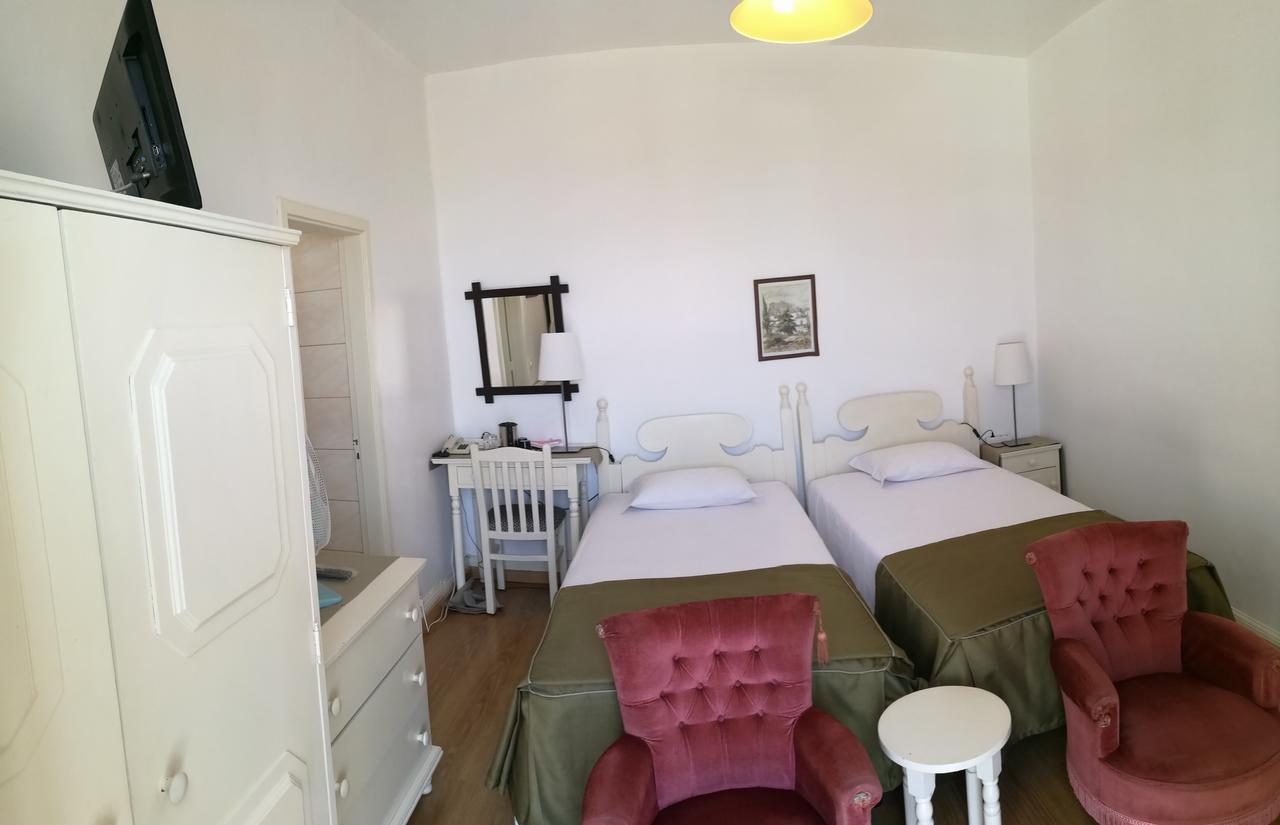 Pensao Residencial Vila Teresinha Funchal  Eksteriør billede