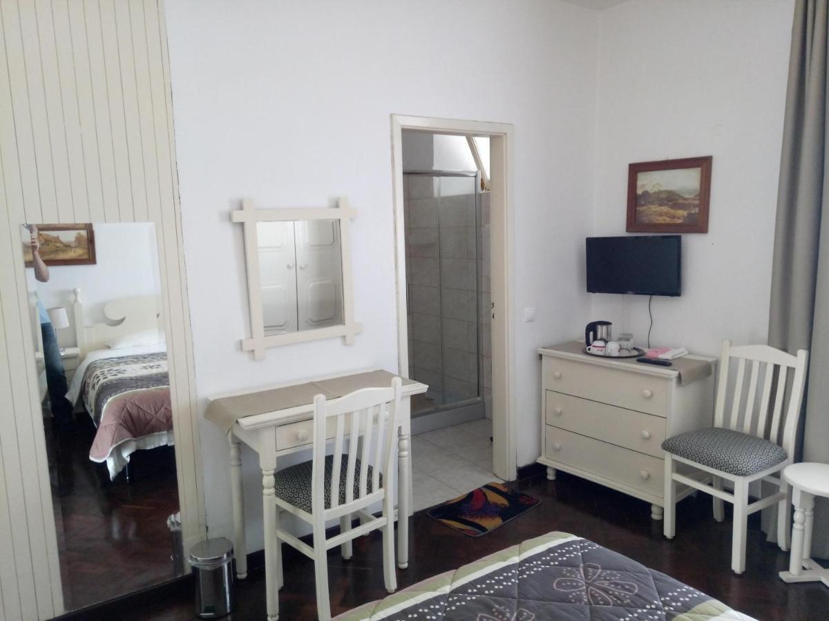 Pensao Residencial Vila Teresinha Funchal  Eksteriør billede